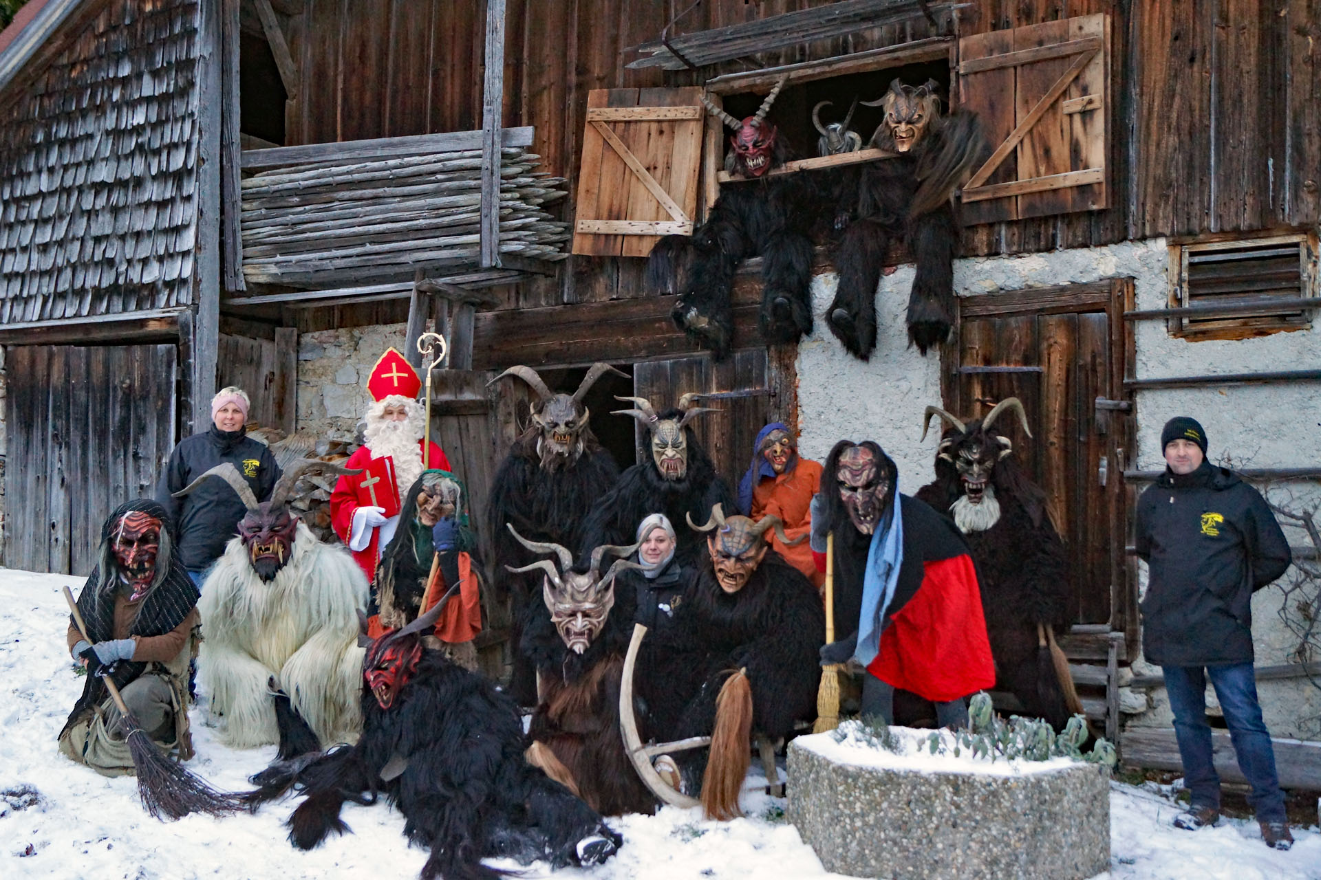 Salzburger Schiachpercht'n und Krampusse